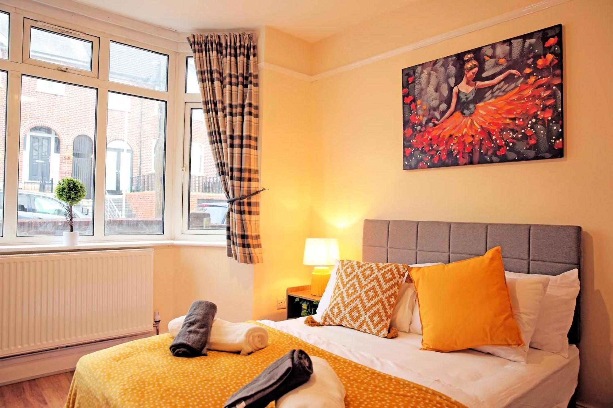 Homestay Private Bliss Near Luton Station Luton (Bedfordshire)