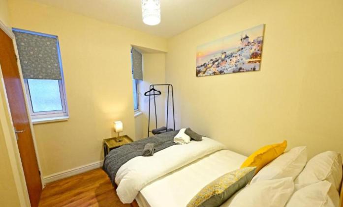Private Bliss Near Luton Station